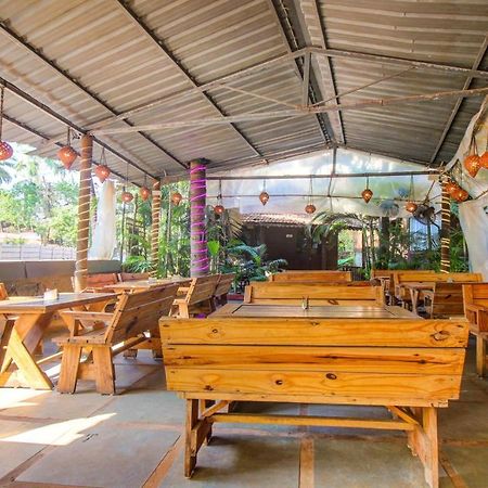 Treebo Trend Ashwem Beach Resort Goa 만드렘 외부 사진