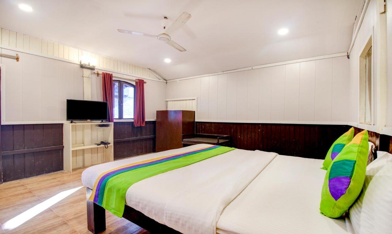Treebo Trend Ashwem Beach Resort Goa 만드렘 외부 사진