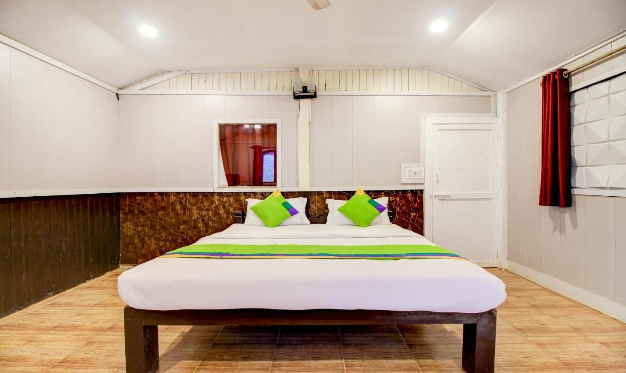 Treebo Trend Ashwem Beach Resort Goa 만드렘 외부 사진