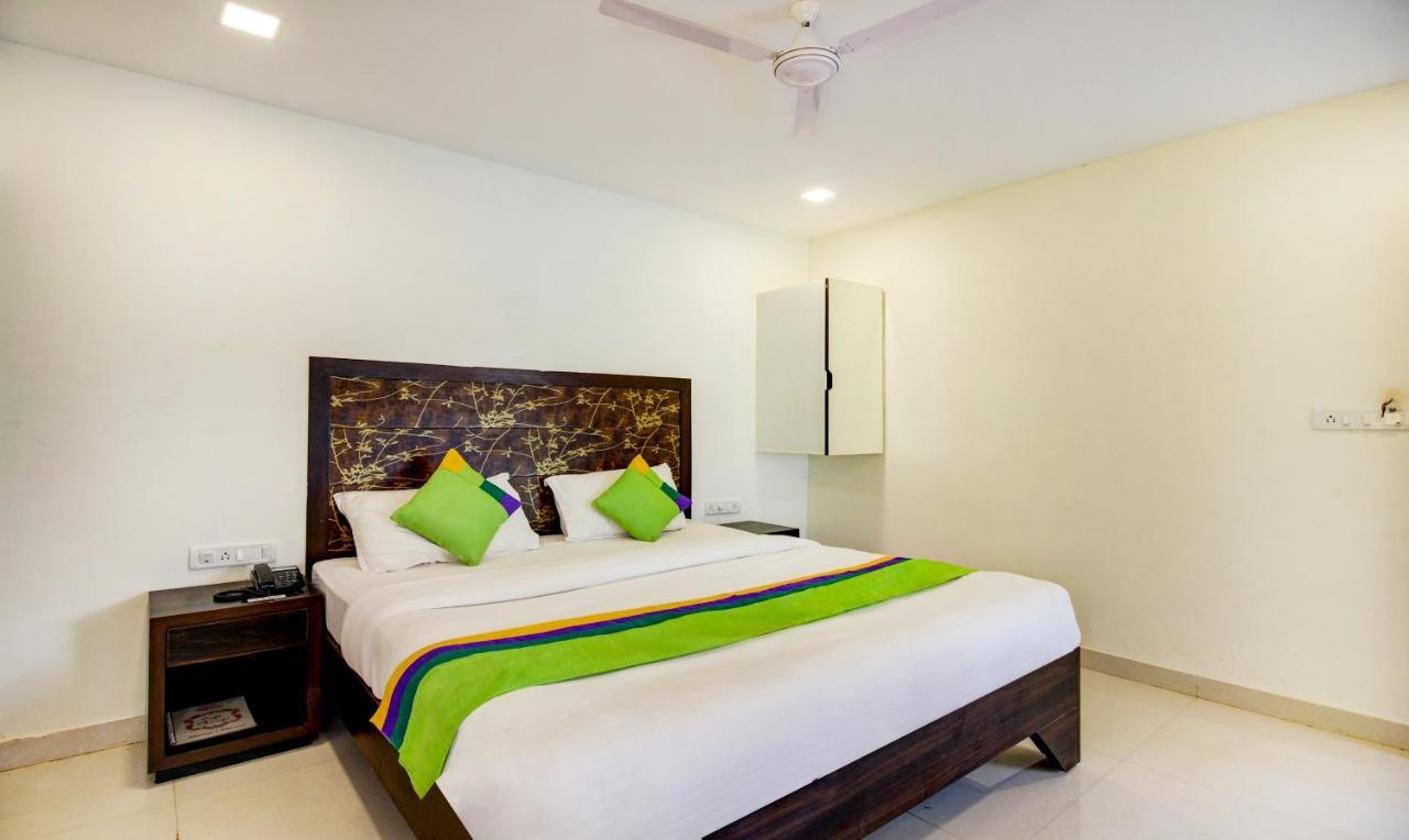 Treebo Trend Ashwem Beach Resort Goa 만드렘 외부 사진